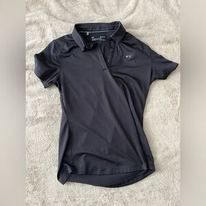 Under Armour women’s top